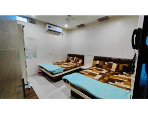 Hotel Dhairya Palace, Barwaha, MP