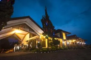 Sangga Buana Resort & Convention Hotel - Pacet
