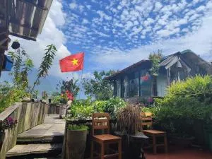 Tavan View Homestay - Tả Van