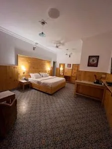hotel saina inn - Rāipur