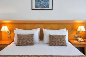 Double Room (2 Adults) room in ALEGRIA Costa Ballena AquaFun Hotel