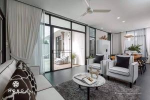 Mono 3bedroom seaside pool villa