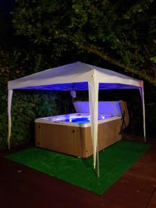 Maisons de vacances Villa Marcel Spa Sauna Billard Piscine 25mn de Bordeaux : photos des chambres