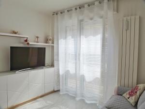 FIORE DI MARE - Delizioso bilocale con posto auto vicino al porto