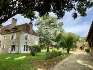 Maisons d'hotes Aile privee au sein d’un haras : photos des chambres