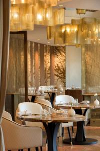 Hotels La Cote Saint Jacques : photos des chambres