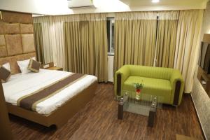 Hotel M Residency