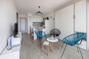 Appartements Studio pour 4, face mer a St Brevin : photos des chambres