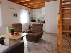 Apartment Am Pälitzsee-1 by Interhome