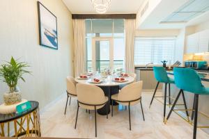 FAM Living - Bayz Tower by Danube - Business Bay