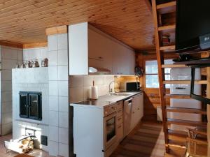 Holiday Home Huvilakoti 1 by Interhome