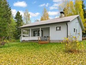 Holiday Home Iltarauha by Interhome - Katajavaara