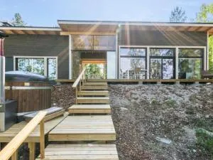 Holiday Home Hot pool cottage kesäranta by Interhome - Sappu