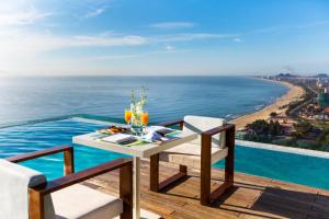 Alacarte Luxury Ocean View Condotel