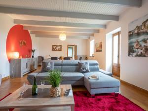 Maisons de vacances Holiday Home Au bout du chemin by Interhome : photos des chambres