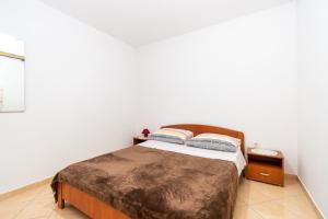 Apartments by the sea Stara Novalja, Pag - 6340