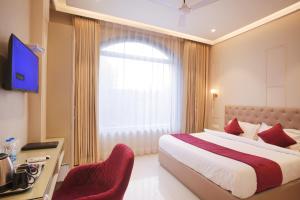 Hotel Green Land Heights