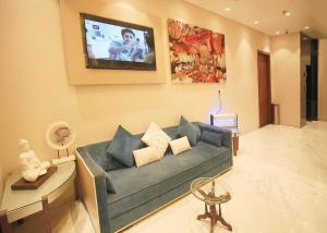 Hotel Green Land Heights