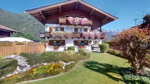 Chalet Tirol Waidring - Winkl