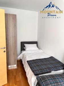 Fully Equiped, Quiet, for 5 persons, Next To Panoramic Gondola