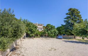 3 Bedroom Stunning Home In Barbat