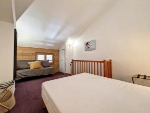 Studio avec mezzanine, balcon, parking proche pistes Val-dIsère - FR-1-518-133