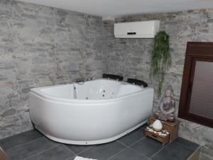 Estudio jacuzzi Luz de Jerez