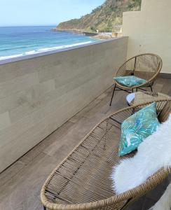 BrisasVTsansebastian In Zurriola Beach, Penthouse, sea views