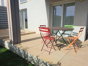 Appartements Roquebrune S/Argens, T3, proche Golf, piscine, : photos des chambres