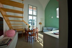 Loft Trevisan Elegant Apartment in Bra with Private Garage