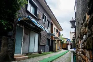 Sese Cottage - Magbon