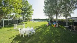 El Jardín de los Niños - Cedillo del Condado