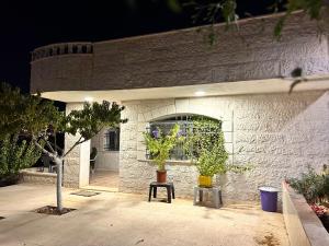 apartment between ajloun castle and Jerash ruins