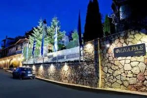 Fanaras Hotel - Planitéron