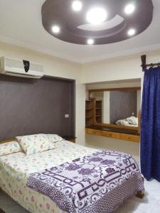 City Square - Apartments With Side Sea-View