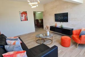 Apartament central frente al mar