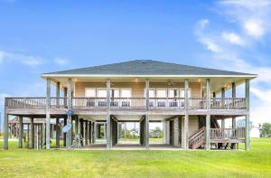 My Favorite Beach House home - Ubytování bez kategorie ve městě Crystal Beach