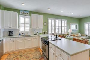 Florida Abode - Private Beach Access and Ocean Views