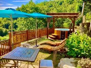 L'insolite TAMIA - Aizac