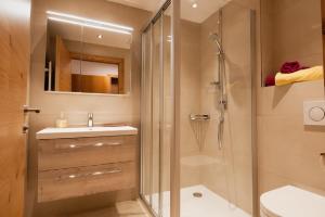 Standard One-Bedroom Apartment with Balcony (2 Adults) room in Falkner Appartement Resort