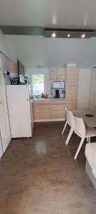 Campings Mobil home climatise tout confort 50 m de l-ocean : photos des chambres