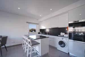 Beach & Surf Lovers Apartment with AC - Baleal