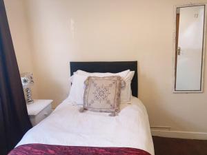 Mulgrave Lodge