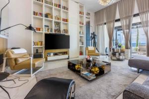 Holiday home in Crikvenica 39428