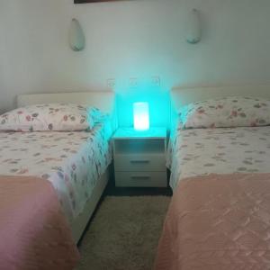 Apartments by the sea Necujam, Solta - 21776