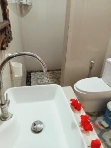 Buratwangi Tropis House