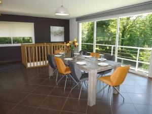 Maisons de vacances Gite Lacapelle-Viescamp, 3 pieces, 4 personnes - FR-1-742-508 : photos des chambres