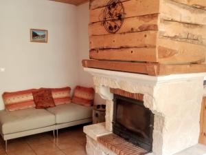 Chalets Chalet Le Monetier-les-Bains, 6 pieces, 8 personnes - FR-1-762-30 : photos des chambres