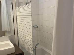 Charmant 3P 5 pers. à 300m des pistes avec balcon et parking, Chantemerle - FR-1-762-35