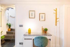 Modern Apartement Grand Paris, TV Salon, Sharing Garden, Villa des Ammonites